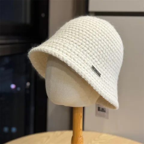 Chapeau de Pêcheur Tricoté Rayé Dégradé Femme Automne Hiver Chaud Coupe-vent Casual Bucket Hat Mode Extérieur