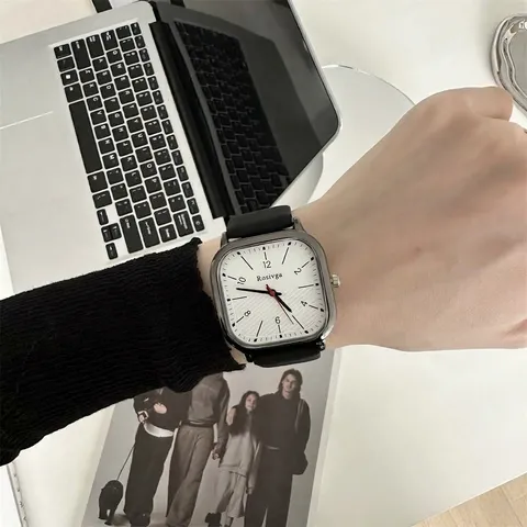 Korean Style Minimalist Square Quartz Watch For Men Women Fashion Casual PU Leather Strap Analog Wristwatch Couple Gift
