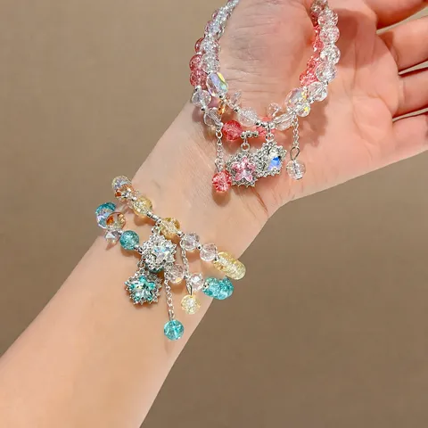 Bracelet Perlé en Verre Cristal Avec Pendentif Étoile en Strass Style Doux Bijou de Main Perlé pour Femmes Cadeau de Rencart Quotidien