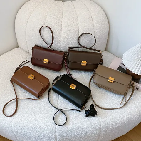 Dames Retro PU Lederen Crossbody Tas Klassieke Kleine Vierkante Schoudertas Met Metalen Sluiting