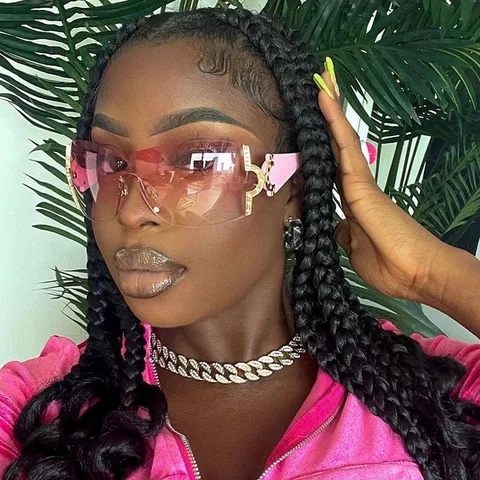 Y2K Wrap Around Sunglasses For Women Men Rimless Shield Sunglasses With Rhinestone Metal Accent Hip Hop Street Eyewear