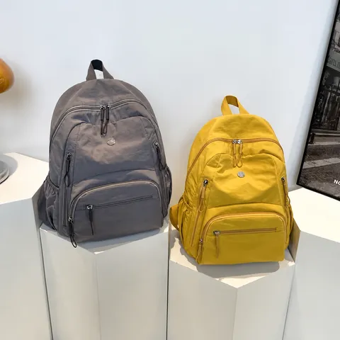 Zaino in Nylon Leggero e Minimalista Casual Grande Capacità Borsa da Scuola Viaggio per Donne e Uomini Fuoriporta