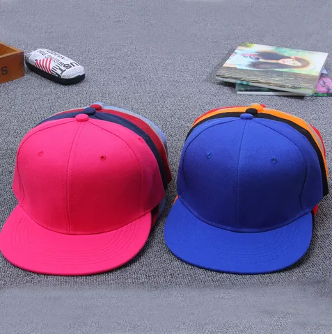 Cappello da Baseball Unisex Tinta Unita Tesa Piatta Regolabile Cappello Hip Hop Snapback Casual All'aperto Protezione Solare Streetwear