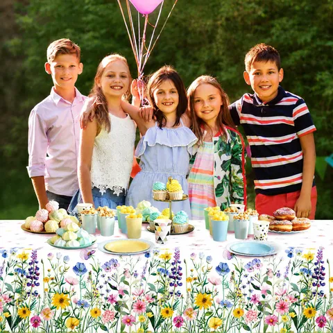 Nappe d'Anniversaire Florale de Printemps Papillon Fleur Sauvage Imperméable Jetable Table PE Décoration de Fête