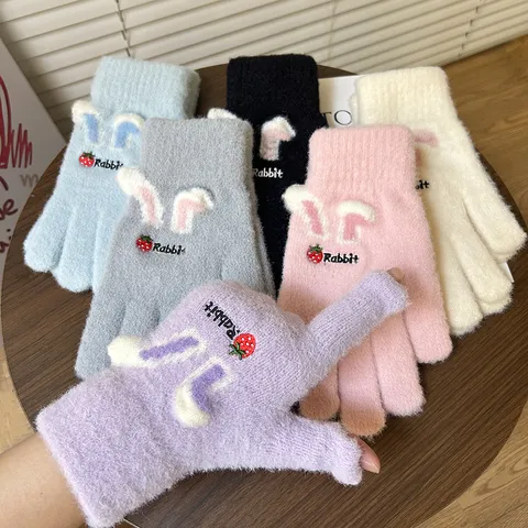 Gants en Tricot Chauds D'Hiver Brodés De Lapin Et Fraise Style Coréen Femmes Chauffe-mains Pour Cyclisme En Plein Air
