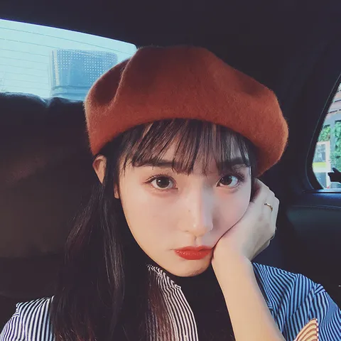 Béret Rétro en Mélange de Laine pour Femmes Chapeau de Peintre Chaud d'Hiver Couleur Unie Décontracté Style Britannique Mode Coiffure