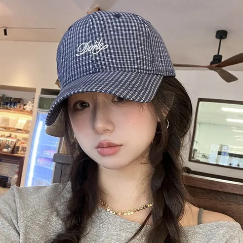 Casquette de Baseball en Coton à Carreaux Style Coréen Femme Casual Protection Solaire Brodée Réglable