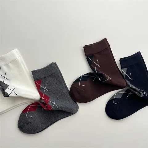 Calcetines hasta la pantorrilla Retro Argyle para Mujer Estilo Británico Casual Mezcla de Algodón Transpirable Cómodo Diario Invierno Otoño