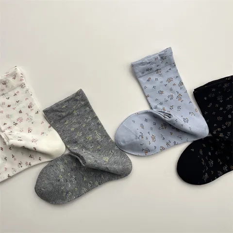 Calcetines de Tubo Vintage con Flores para Mujer Retro Casual Mezcla de Algodón Calcetines de Media Caña Cómodos Suaves Otoño Invierno