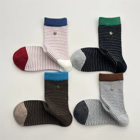 Calcetines de Media Caña a Rayas con Bloque de Color Estilo Coreano para Mujer Otoño Invierno de Algodón con Hebilla de Metal
