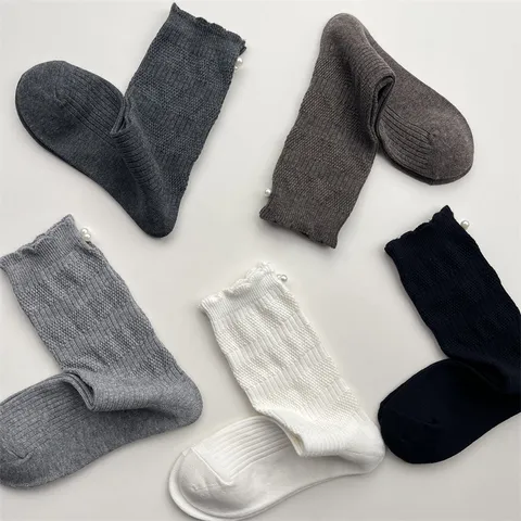 Dames Katoenmix Crew Sokken Zoete Koreaanse Stijl Kantafwerking Gestreepte Jacquard Parel Accent Zachte Comfortabele Wintersokken