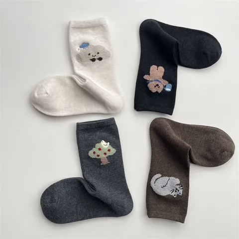 Calzini a Mezza Gamba in Cotone da Donna Inverno Carino Ricamo Animale Cartone Animato Casual Minimalista Morbido Caldo Quotidiano