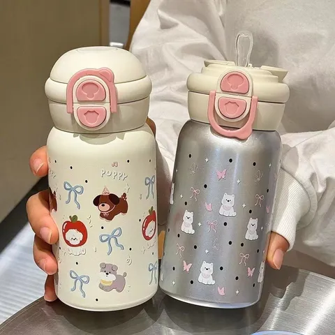 Bottiglia d'Acqua Isolata in Acciaio Inossidabile Con Cannuccia e Coperchio a Molla Termos per Studenti Carino