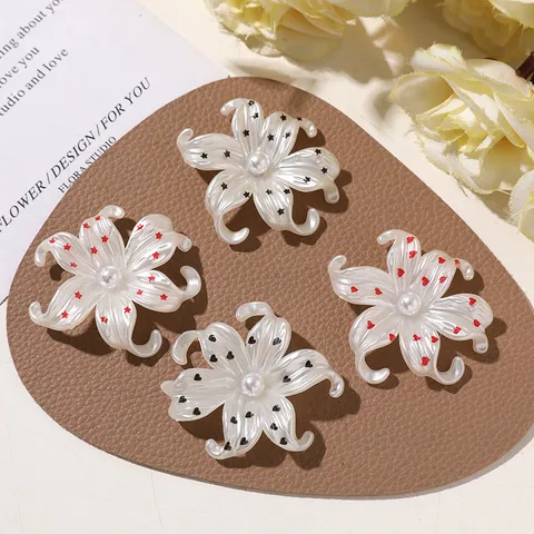 Iris Bloem DIY Accessoires Kunstparel Hars Charms Rood Hart Zwarte Ster Telefoonhoesje Schoen Decoratie