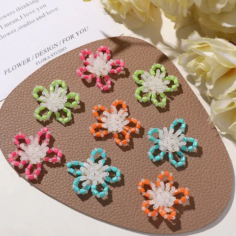 Cuenta de Vidrio Hecha a Mano Flor Hueca Accesorio DIY Lindo Pendiente Anillo Horquilla Material de Manualidades