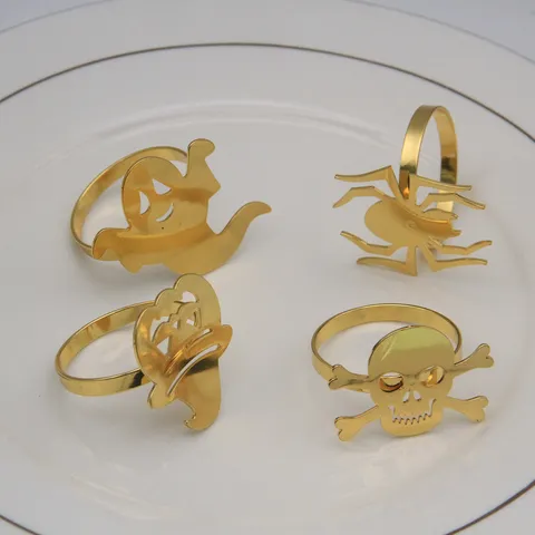 Ronds de Serviette en Métal d'Halloween Or Citrouille Crâne Fantôme Araignée Porte-Serviettes pour Fête Dîner Table