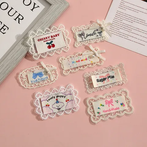 Leuke Cartoon Kant Borduurpatch DIY Handgemaakte Kledingaccessoires Kers Strik Puppy Applicatie Voor Kleding Broek Hoed