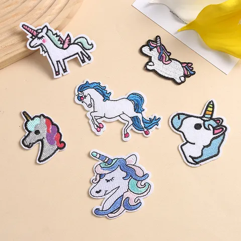 Cartoon Eenhorn Geborduurde Patches Strijken Op Naaien Op Applique DIY Kleding Jas Tas Decoratieve Badge