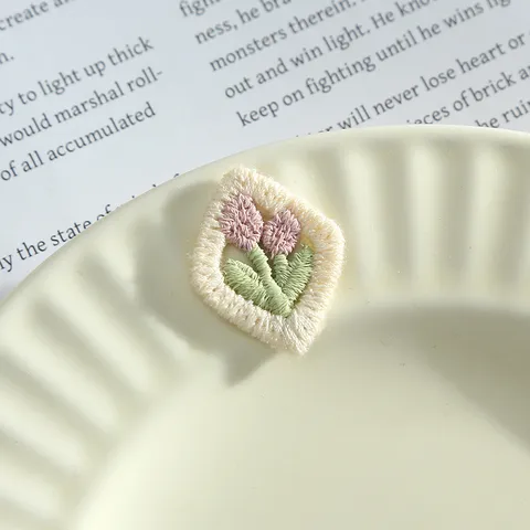 Handgemaakte DIY 3D Kant Geborduurde Bloem Stoffen Patches Zelfklevend Schattige Bloemige Applique Voor Kleding Tassen Decor