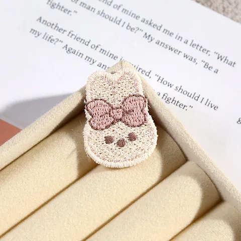 Cartoon Cute Animal Little Rabbit Embroidery Cloth Patches DIY Clothing Apparel Decorative Accessories Polyester Thread