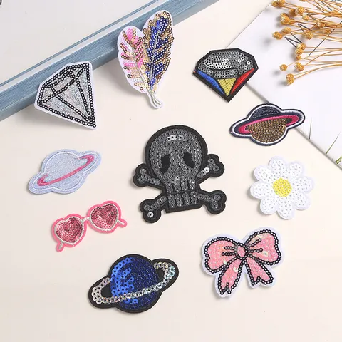 Fashion Sequin Embroidery Patches Feather Diamond Skull Star Patch DIY Clothing Garment Accessories