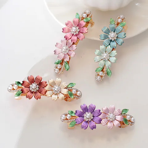 Femmes Style de Cour Alliage Floral Pince à Cheveux Strass Perle Artificielle Pince Printemps Accessoires Cheveux