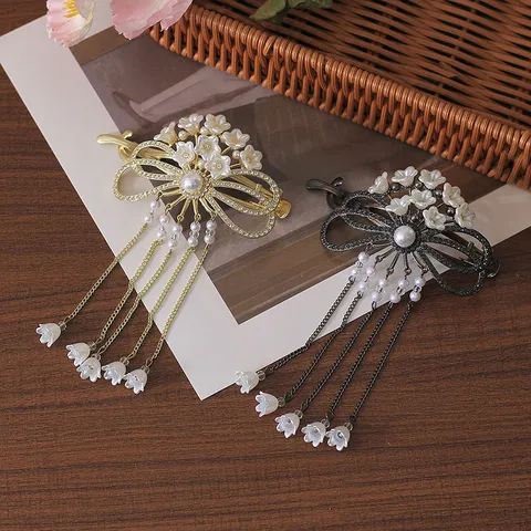 Pince à Cheveux Twist Goutte Florale Vintage en Alliage Strass Perle Artificielle