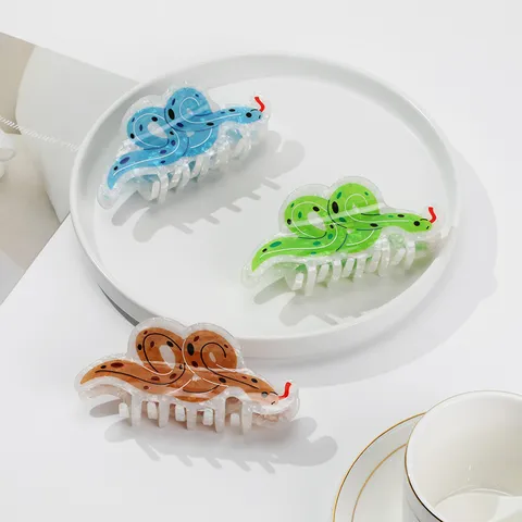 Cute Cartoon Snake Shaped Hair Claw Unique Elegant Acetate Look Animal Hair Clip Sweet Handmade Shark Jaw Clip For Women Hair Styling Accessories