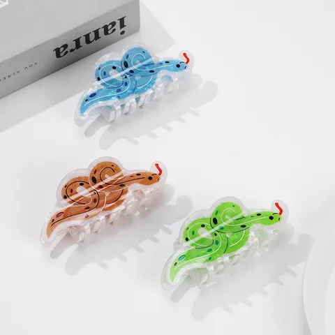 Cute Cartoon Snake Shaped Hair Claw Unique Elegant Acetate Look Animal Hair Clip Sweet Handmade Shark Jaw Clip For Women Hair Styling Accessories