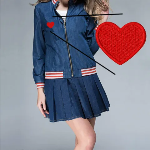 Cartoon Heart Iron On Embroidery Patch Badge DIY Cloth Sticker Applique For Shoes Clothes Bags Hats Garment Trims