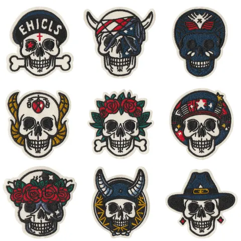 Écussons Brodés Tête de Mort Cartoon Thermocollant Gothique Punk Biker Applique Vêtements Accessoires DIY Réparation Badges