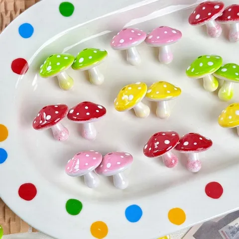 Cute Polka Dot Mushroom Spacer Beads Plastic Resin Cartoon Loose Beads Printed Craft Handmade DIY Jewelry Making Accessories Material For Bracelet Necklace Phone Chain Making