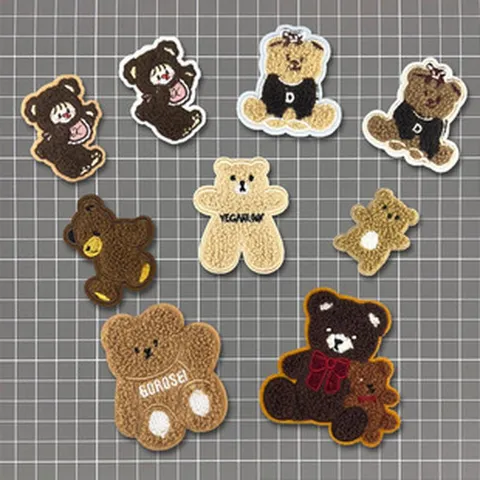 Cute Cartoon Bear Chenille Embroidery Patches DIY Iron On Sew On Applique Badge For Kids Clothing Hat Clothes Decor