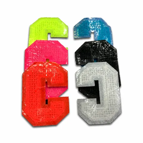 Buchstabe C Chenille Stickerei Flicken Zum Aufbügeln DIY Applikation Abzeichen Für Kleidung Hut Jacke Tasche