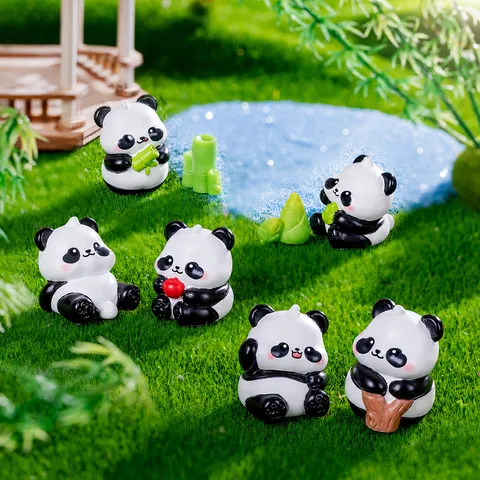 Grazioso Ornamento per Micro Paesaggio con Statuetta di Panda in Resina Mini Statua Animale Cartoon Scrivania Auto Decorazione