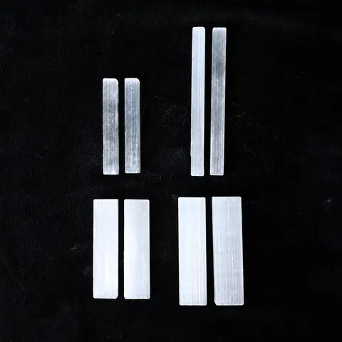 Natural Selenite Crystal Raw Stone Long Strip Ornament White Gypsum Mineral Crystal Home Office Decor