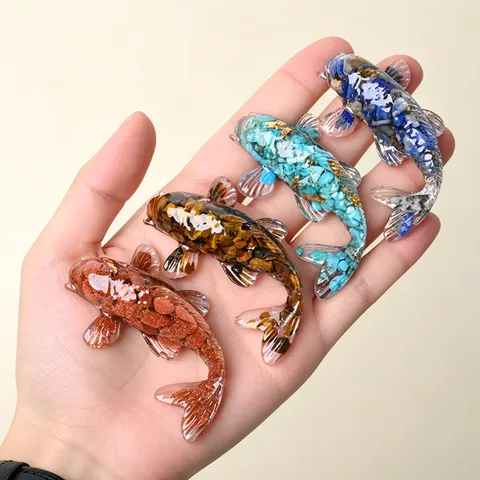 Natural Crystal Gravel Epoxy Resin Koi Fish Figurine Car Dashboard Desktop Decorative Ornament Cute Animal Craft Gift