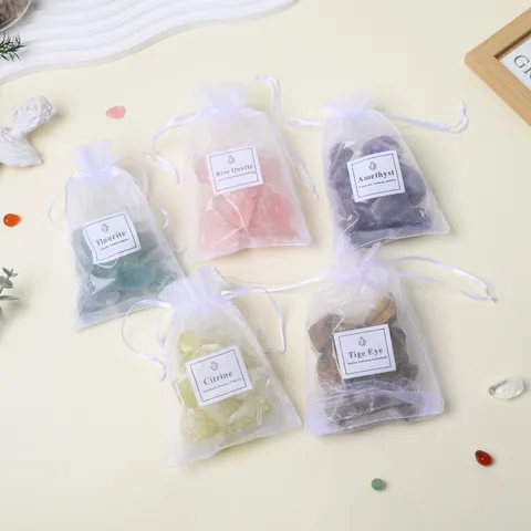 Natural Crystal Raw Stone Gift Bag White Purple Yellow Crystal Mineral Specimen Aromatherapy Stone Home Decor
