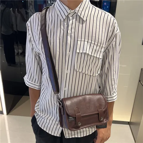 Borsa a Tracolla da Uomo in Poliestere Piccola Casual Vintage con Patta Borsa a Spalla Tendenza Urbana Messenger per Viaggio Quotidiano