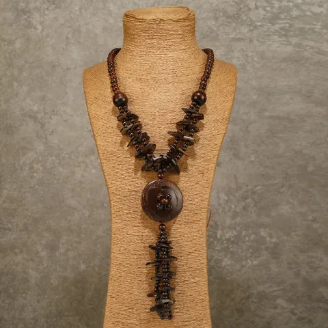 Vintage Bohemian Ethnic Handmade Wood Coconut Shell Layered Pendant Long Sweater Necklace Personalized Vacation Accessory For Women