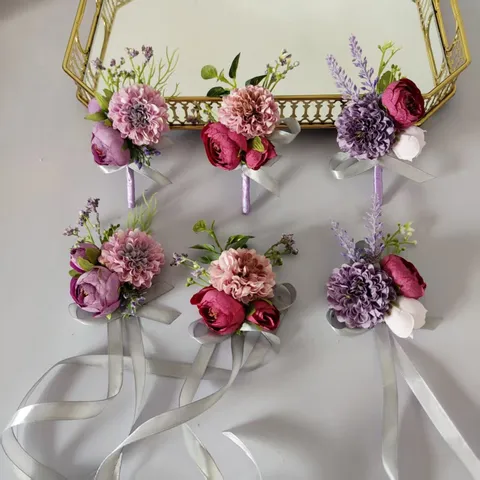 Flor Artificial Púrpura Boutonniere Corsage de Muñeca Seda Boda Novio Traje Solapa Pin Fiesta Evento Floral