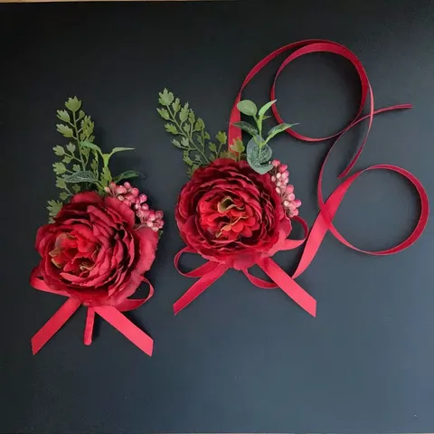 Red Wedding Corsage And Wrist Flower Set Artificial Silk Rose Flower Boutonniere For Groom Groomsmen Bridesmaid Party Decor