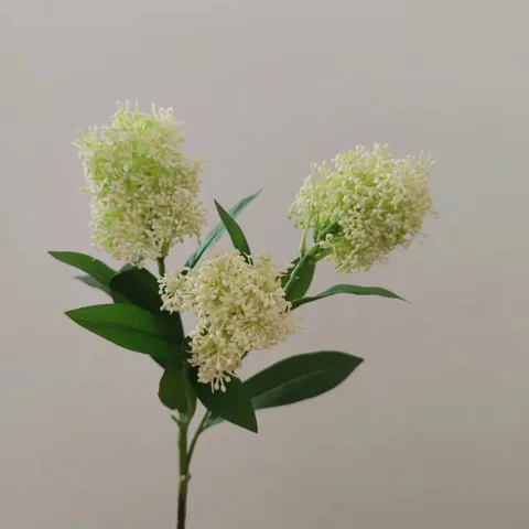 Artificial Skimmia Flower Branch 3 Heads Silk Flower Fake Plant For Home Decor Wedding Party Photography Props