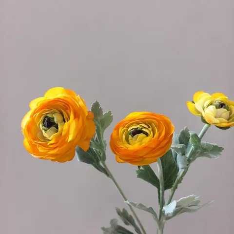 Artificial Silk Flowers 3 Heads Ranunculus Flocked Fake Flowers Peony Bouquet For Home Wedding Party Decor