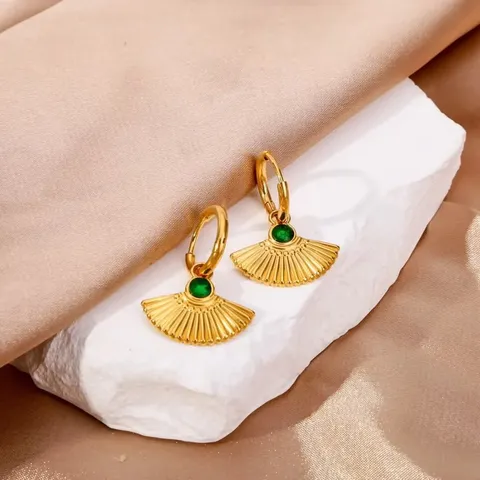 Elegant Copper Zirconia Fan Shaped Drop Earrings Luxury Gold Plated Green Stone Fan Earrings Delicate Fashion Jewelry For Women