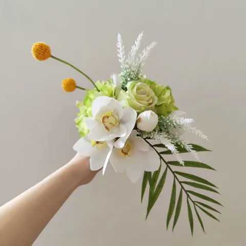 Bouquet de Fleurs en Soie Artificielle Blanc et Vert avec Hortensia Rose Orchidée Fausses Fleurs pour Centre de Table Décor de Mariage