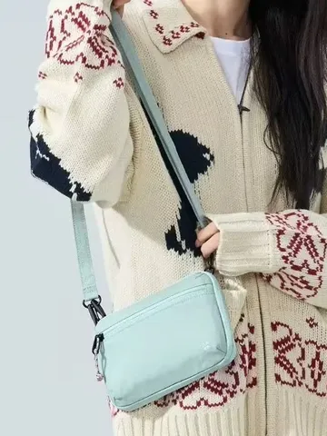 Sac Bandoulière Décontracté en Nylon pour Femmes Multi-Poches Petit Sac à Épaule Sac de Rangement Portable Sangle Ajustable Sac de Mode
