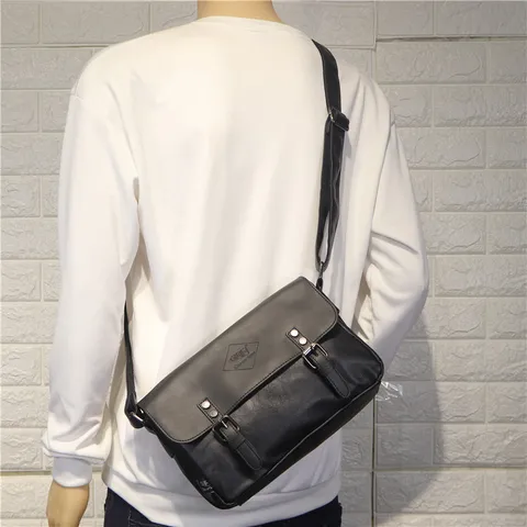 Herren Vintage Leder Umhängetasche Lässig Klappenschnalle Crossbody Tasche Multi-Pocket Motorrad Tasche Messenger Tasche Für Männer