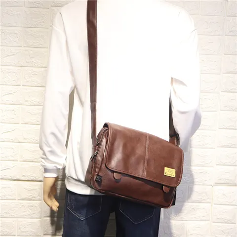 Borsa a Tracolla in Pelle PU da Uomo Borsa Messenger Vintage Casual Borsa a Spalla Impermeabile Tinta Unita per Pendolarismo Quotidiano