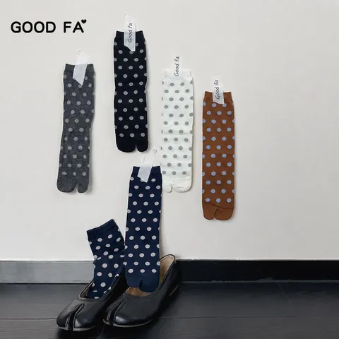Women's Retro Polka Dot Tabi Socks Cotton Blend Split Toe Mid-Calf Socks Contrast Color Japanese Style Autumn Winter Hosiery